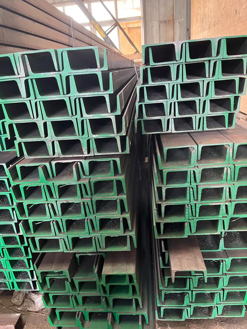 海兴幕墙槽钢插芯